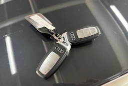 Harmaa Audi A3 2023 kuva 30.