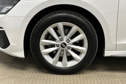 valkoinen Audi A3 2023 kuva 11.