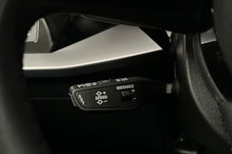 valkoinen Audi A3 2023 kuva 21.