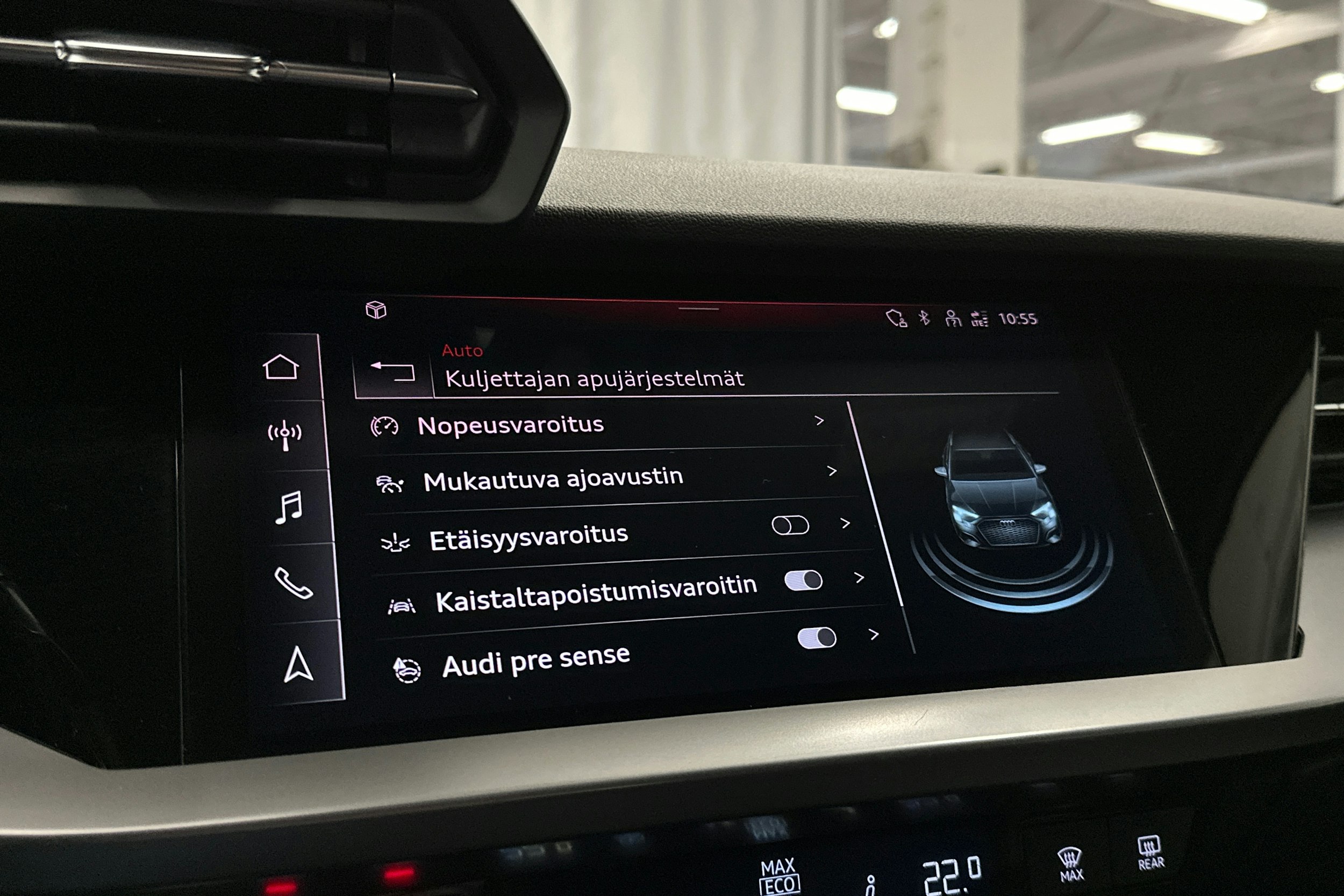 valkoinen Audi A3 2023 kuva 25.