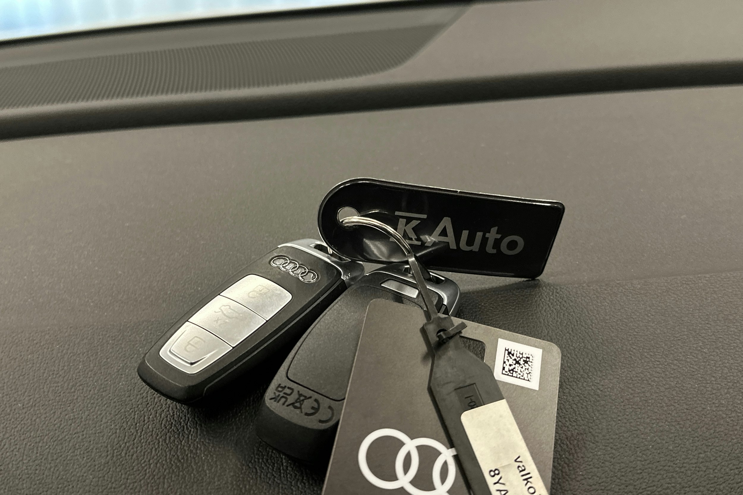 valkoinen Audi A3 2023 kuva 27.