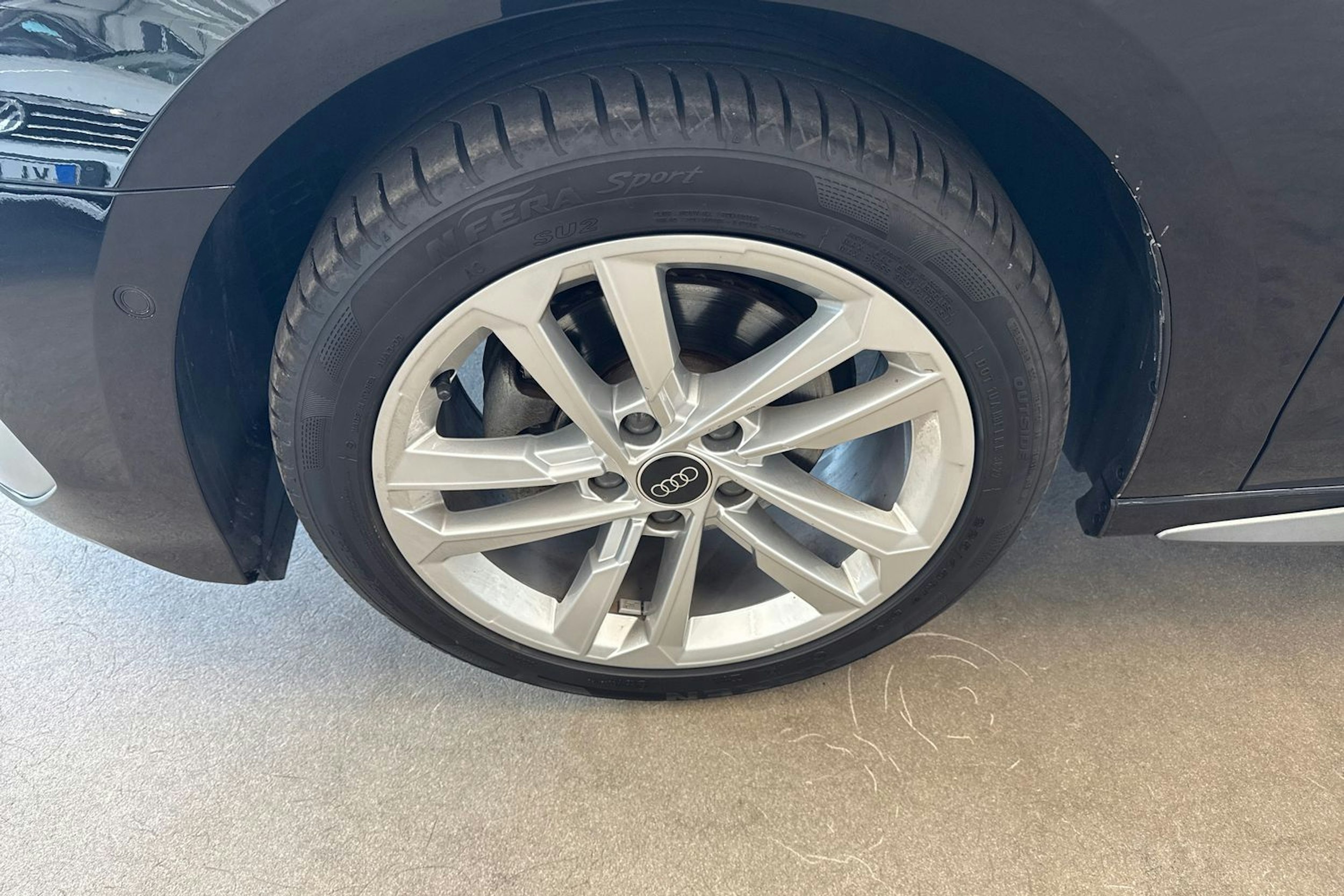 musta Audi A3 2023 kuva 13.