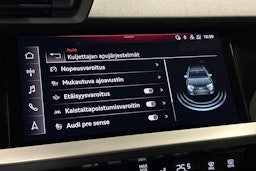 valkoinen Audi A3 2023 kuva 22.