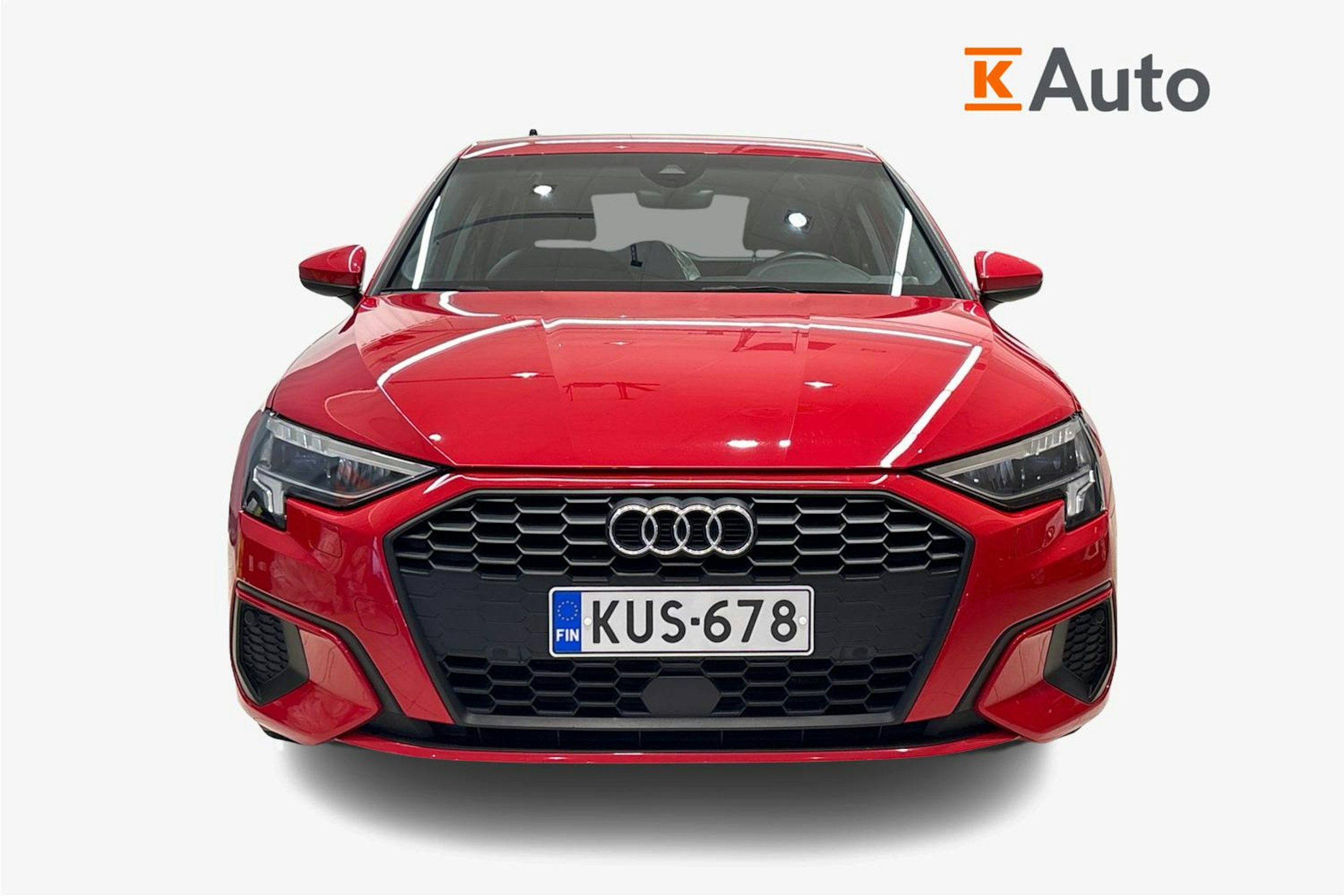 Punainen Audi A3 2023 kuva 5.