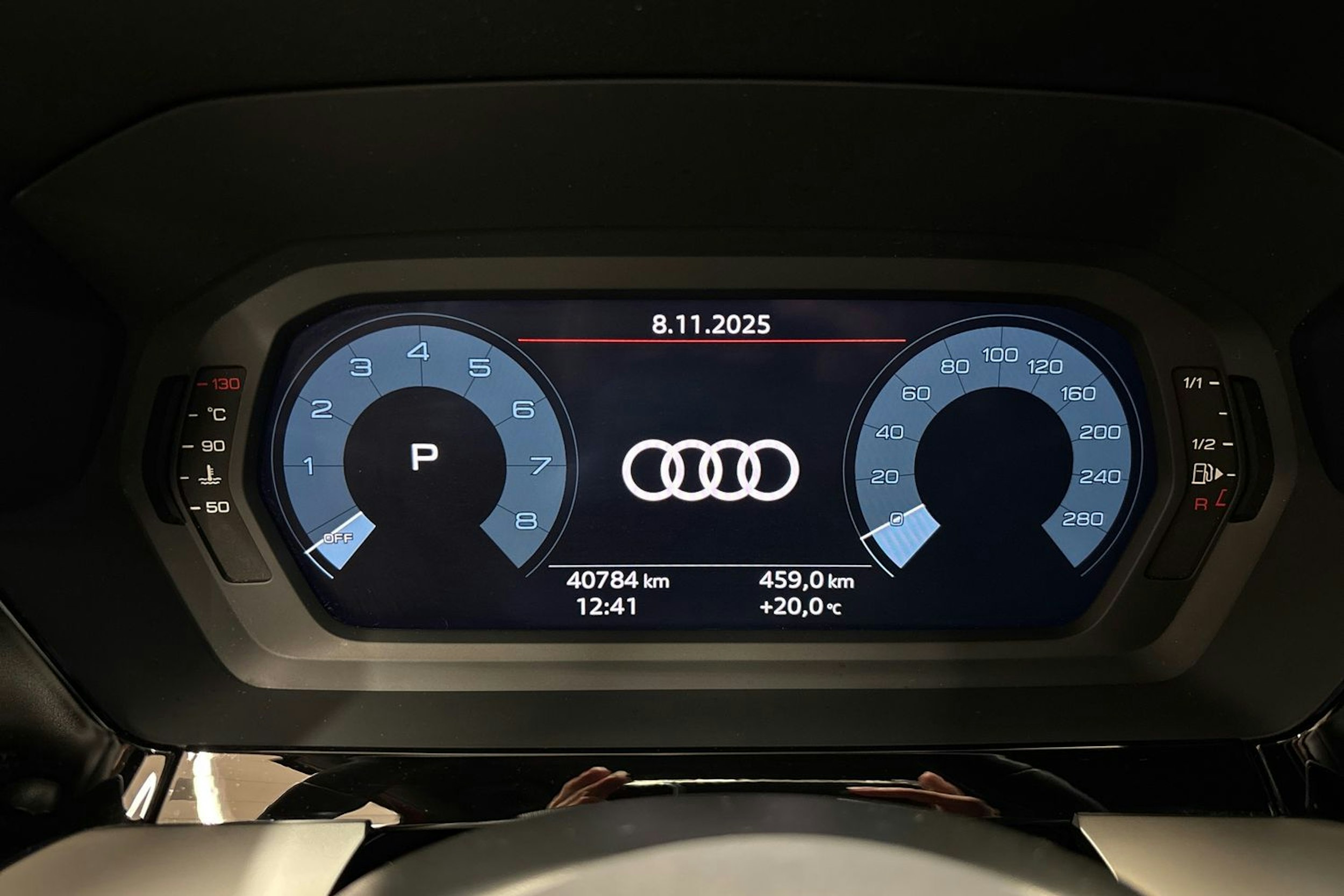 Punainen Audi A3 2023 kuva 21.