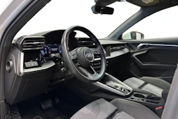 valkoinen Audi A3 2023 kuva 6.