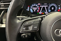 valkoinen Audi A3 2023 kuva 22.