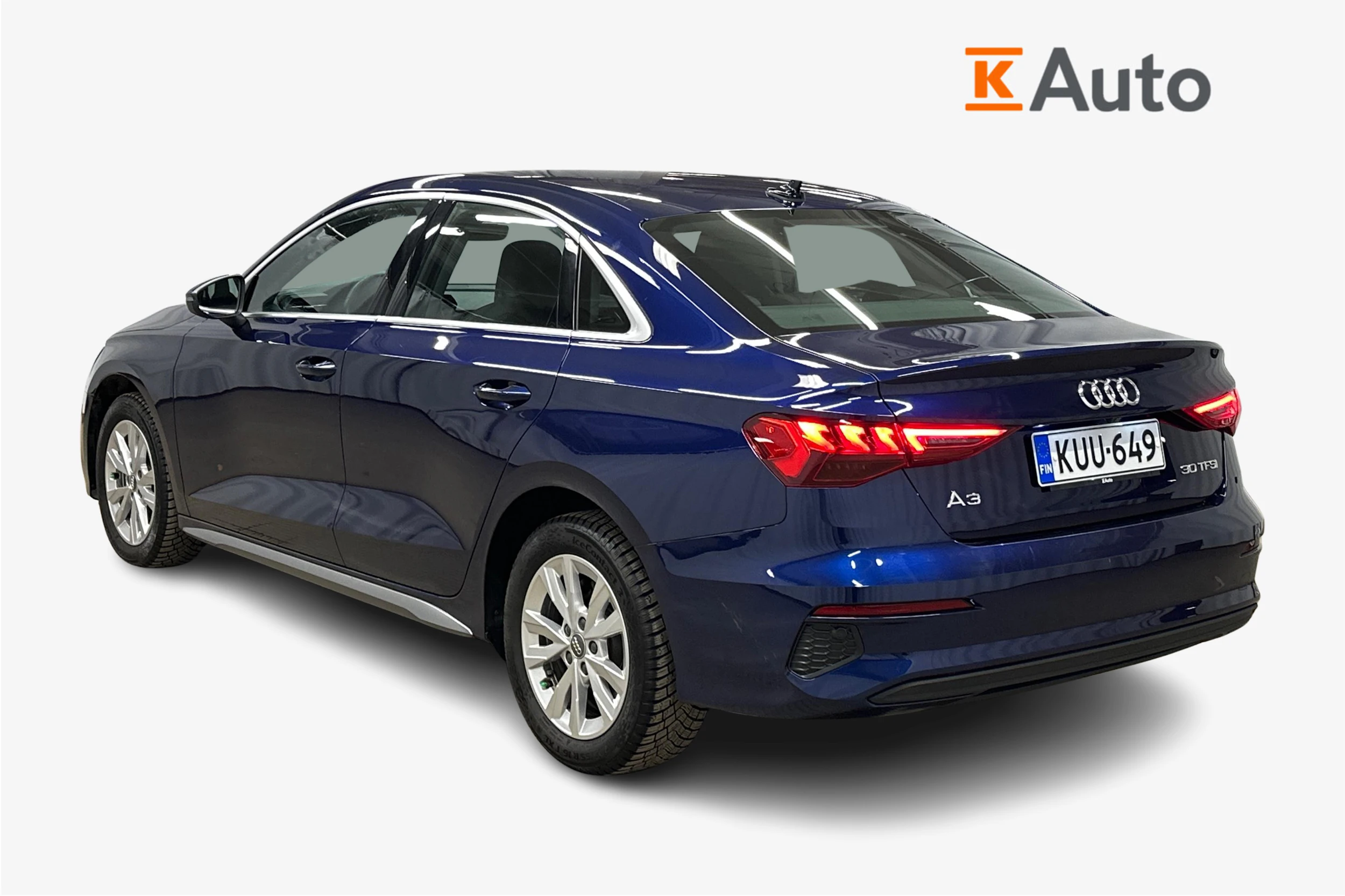 sininen Audi A3 2023 kuva 2.