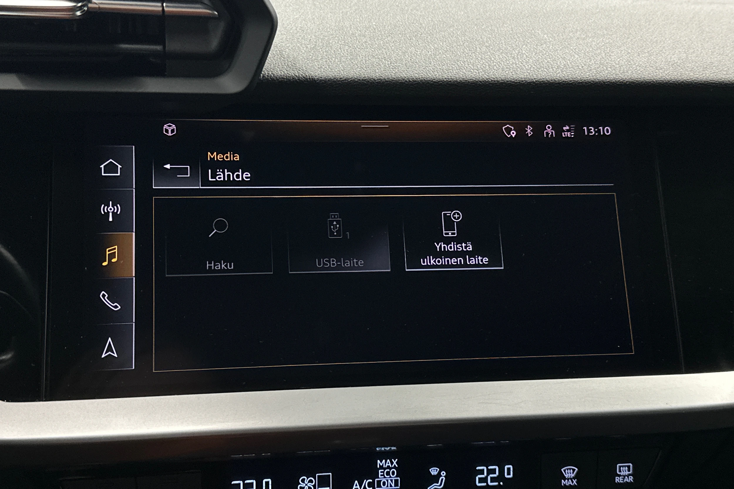musta Audi A3 2023 kuva 20.
