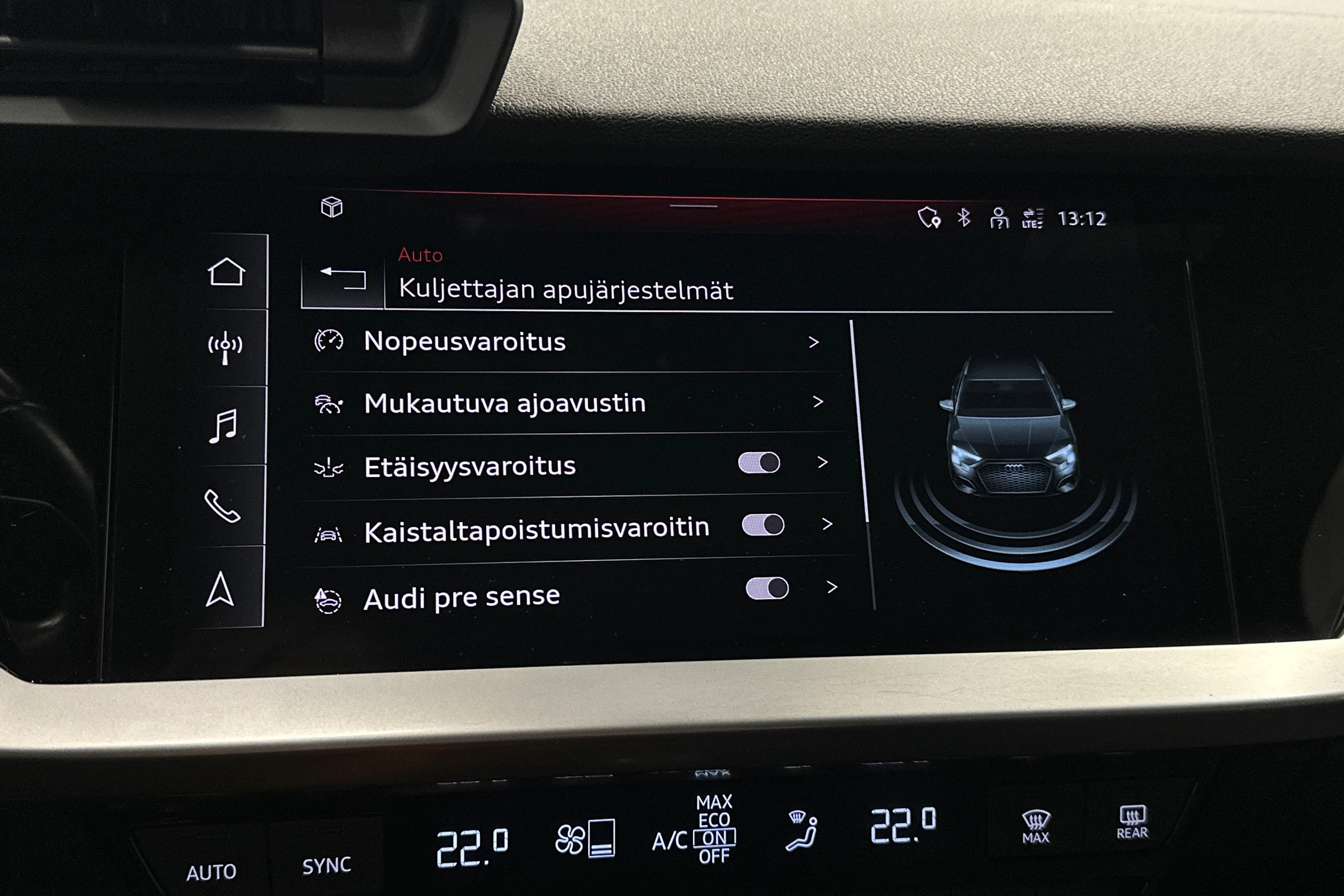musta Audi A3 2023 kuva 26.