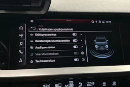 musta Audi A3 2023 kuva 27.