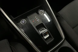 musta Audi A3 2023 kuva 30.