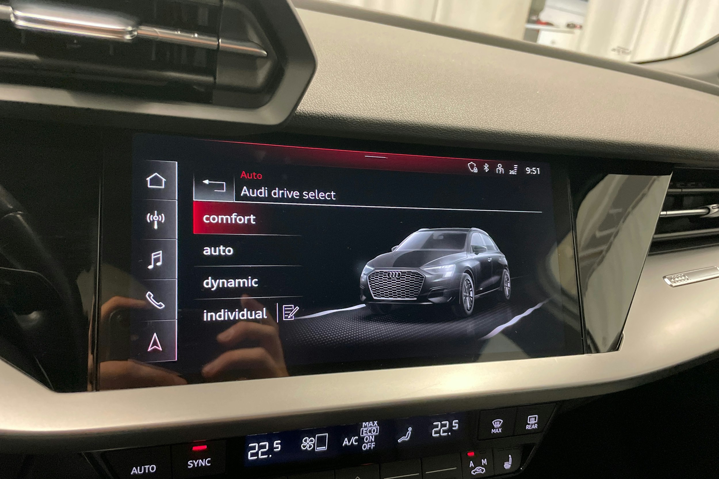 valkoinen Audi A3 2023 kuva 16.