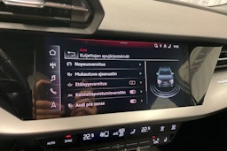 valkoinen Audi A3 2023 kuva 17.