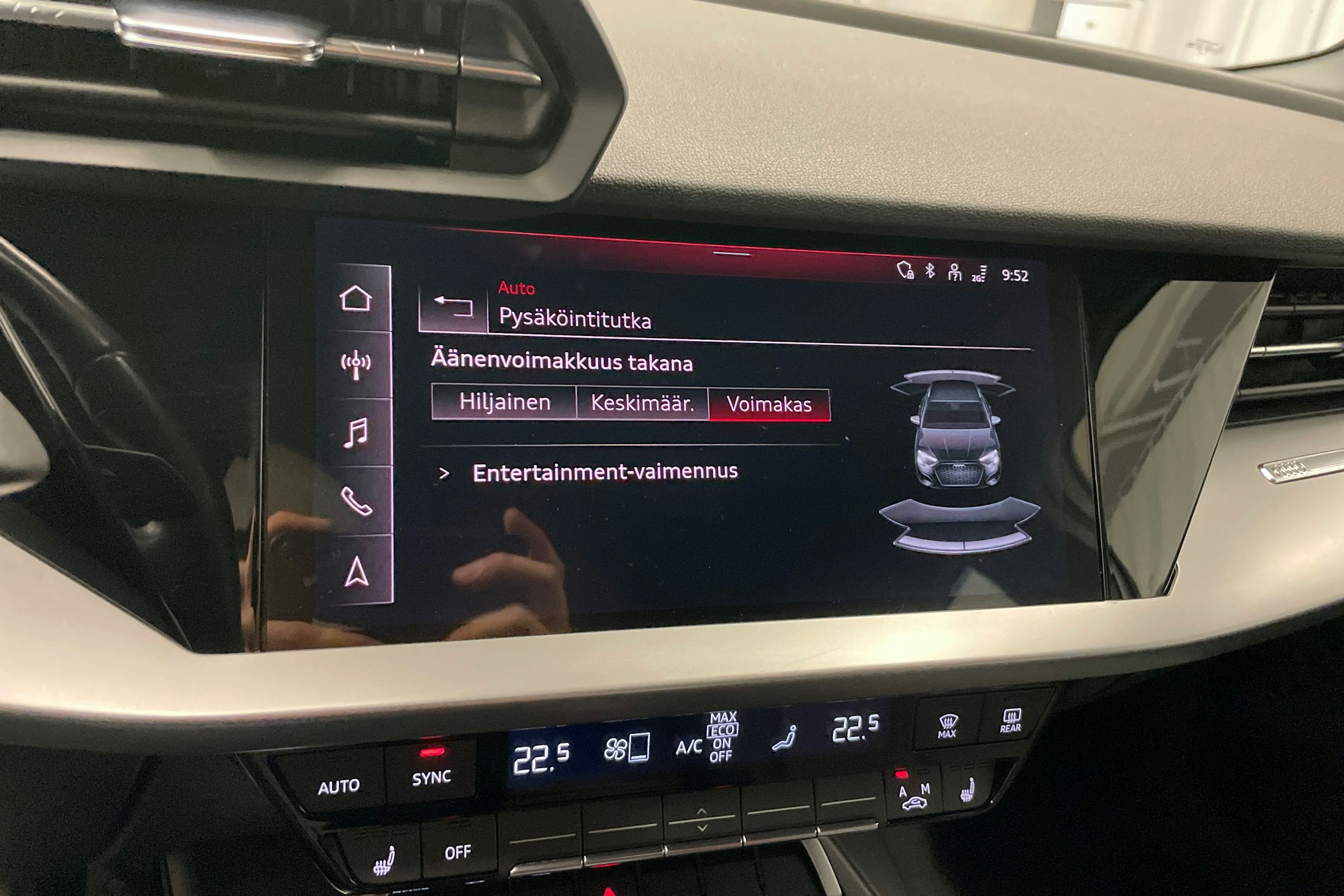 valkoinen Audi A3 2023 kuva 18.