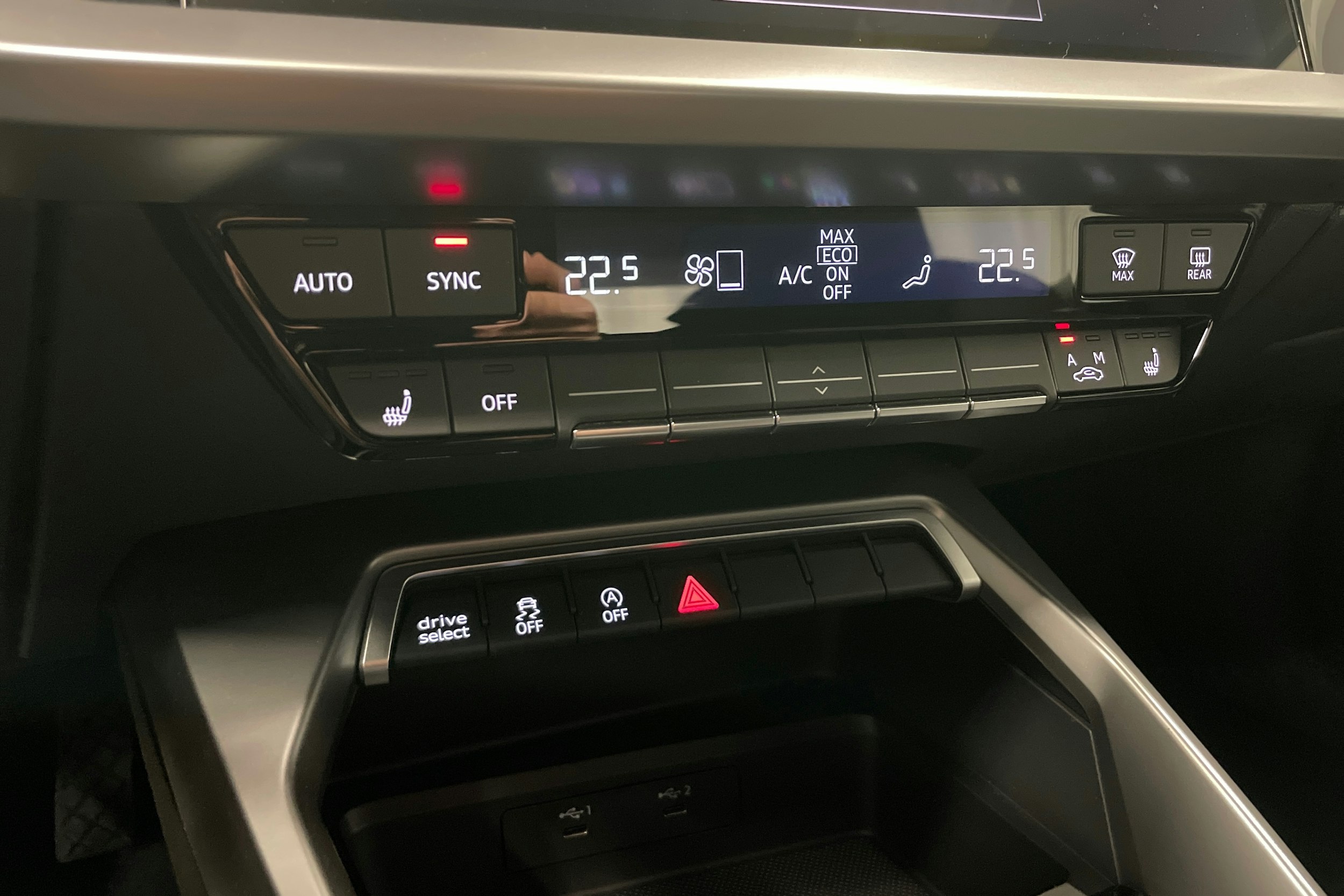 valkoinen Audi A3 2023 kuva 20.