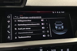 valkoinen Audi A3 2023 kuva 23.