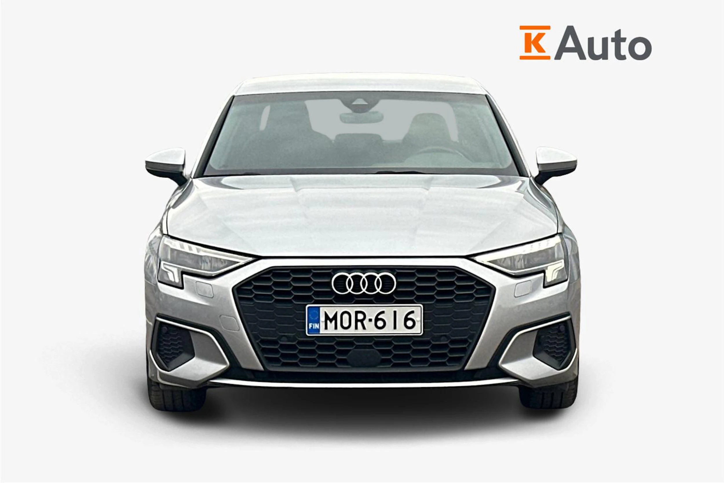 harmaa Audi A3 2023 kuva 4.