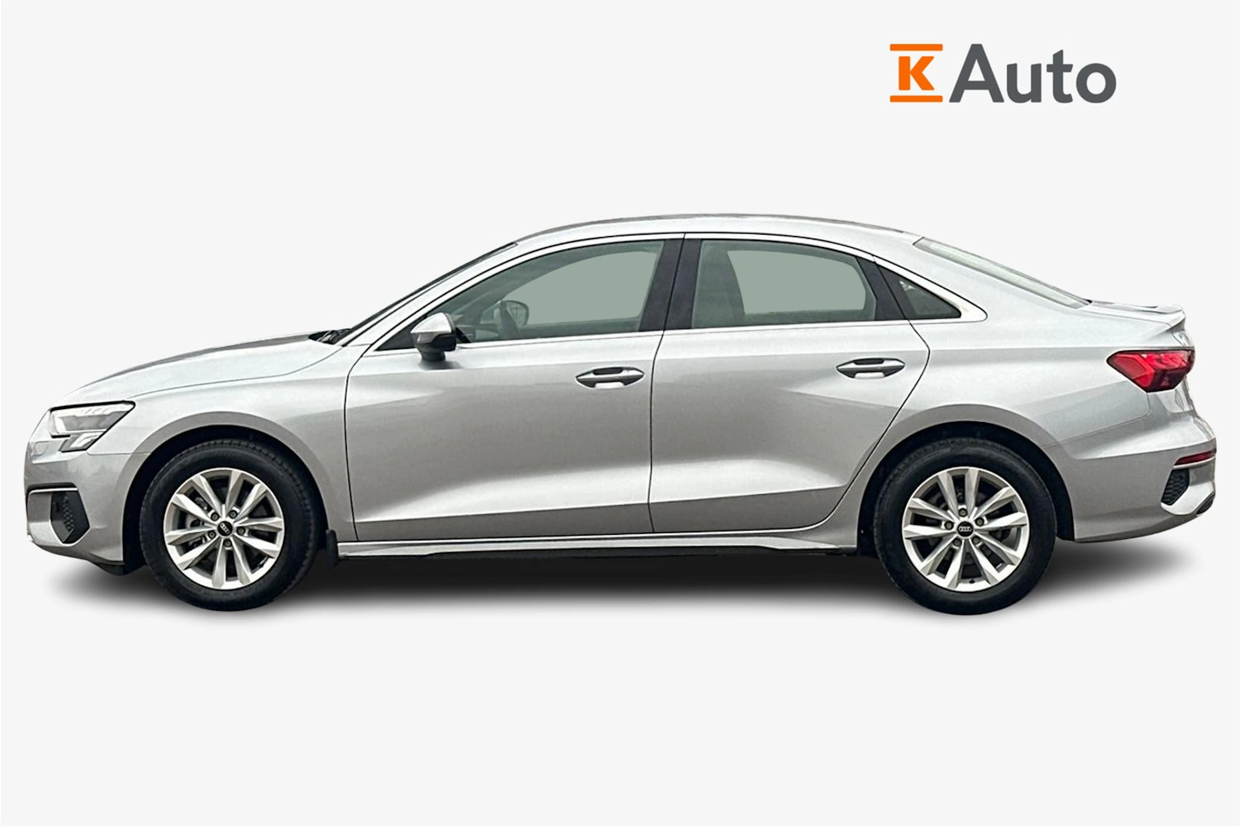 harmaa Audi A3 2023 kuva 5.