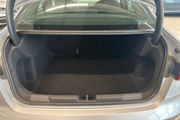 harmaa Audi A3 2023 kuva 12.