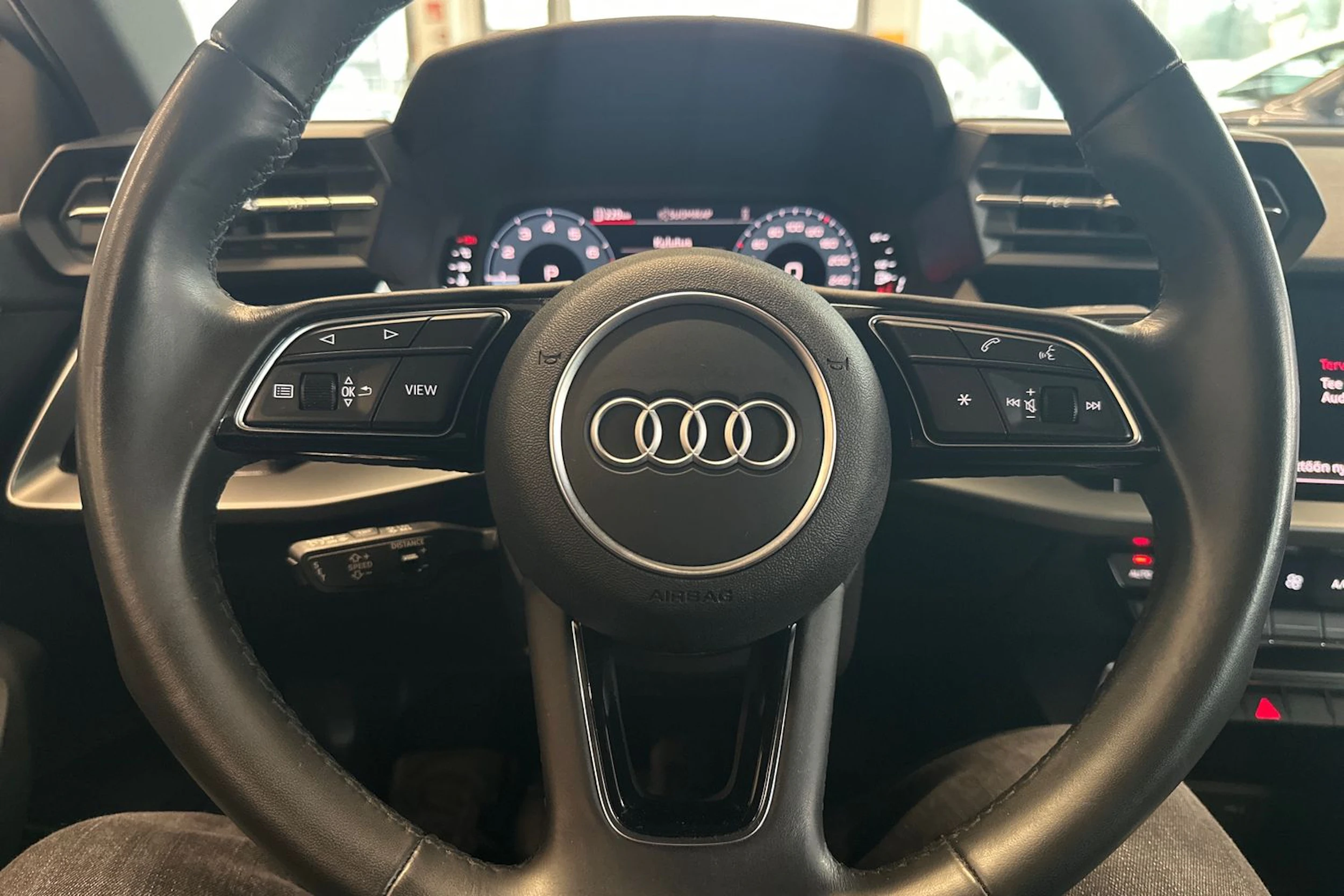 harmaa Audi A3 2023 kuva 20.