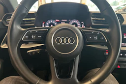 harmaa Audi A3 2023 kuva 20.