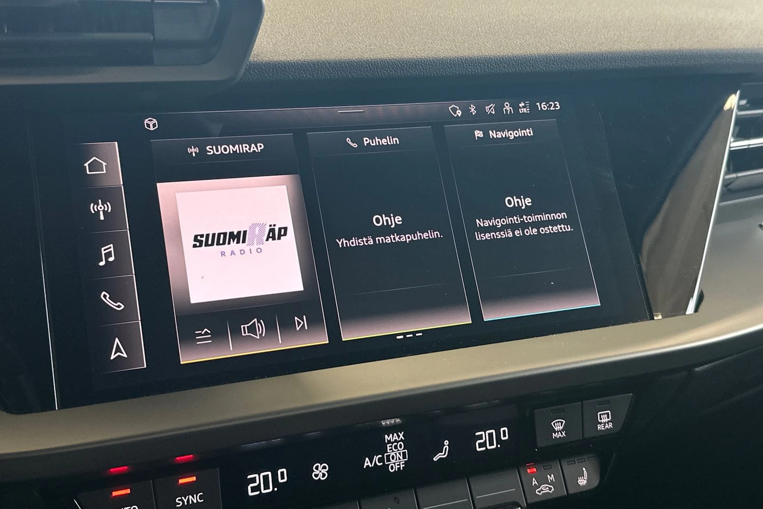 harmaa Audi A3 2023 kuva 21.