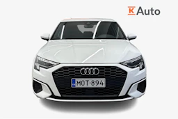 valkoinen Audi A3 2023 kuva 4.