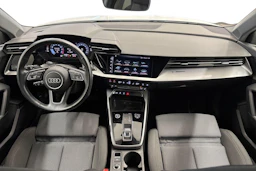 valkoinen Audi A3 2023 kuva 7.