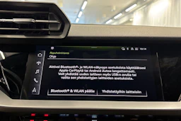 valkoinen Audi A3 2023 kuva 17.