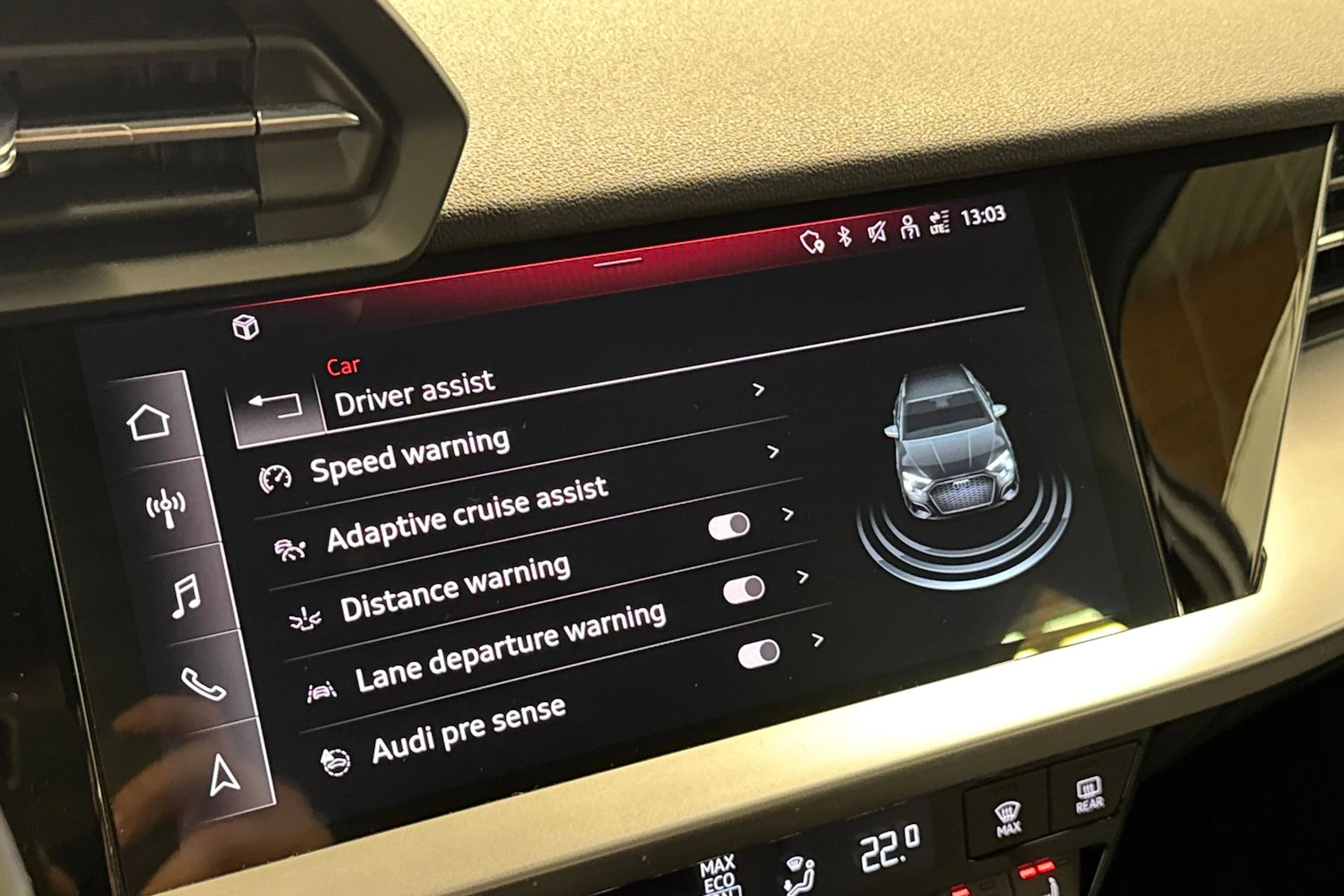 valkoinen Audi A3 2023 kuva 16.