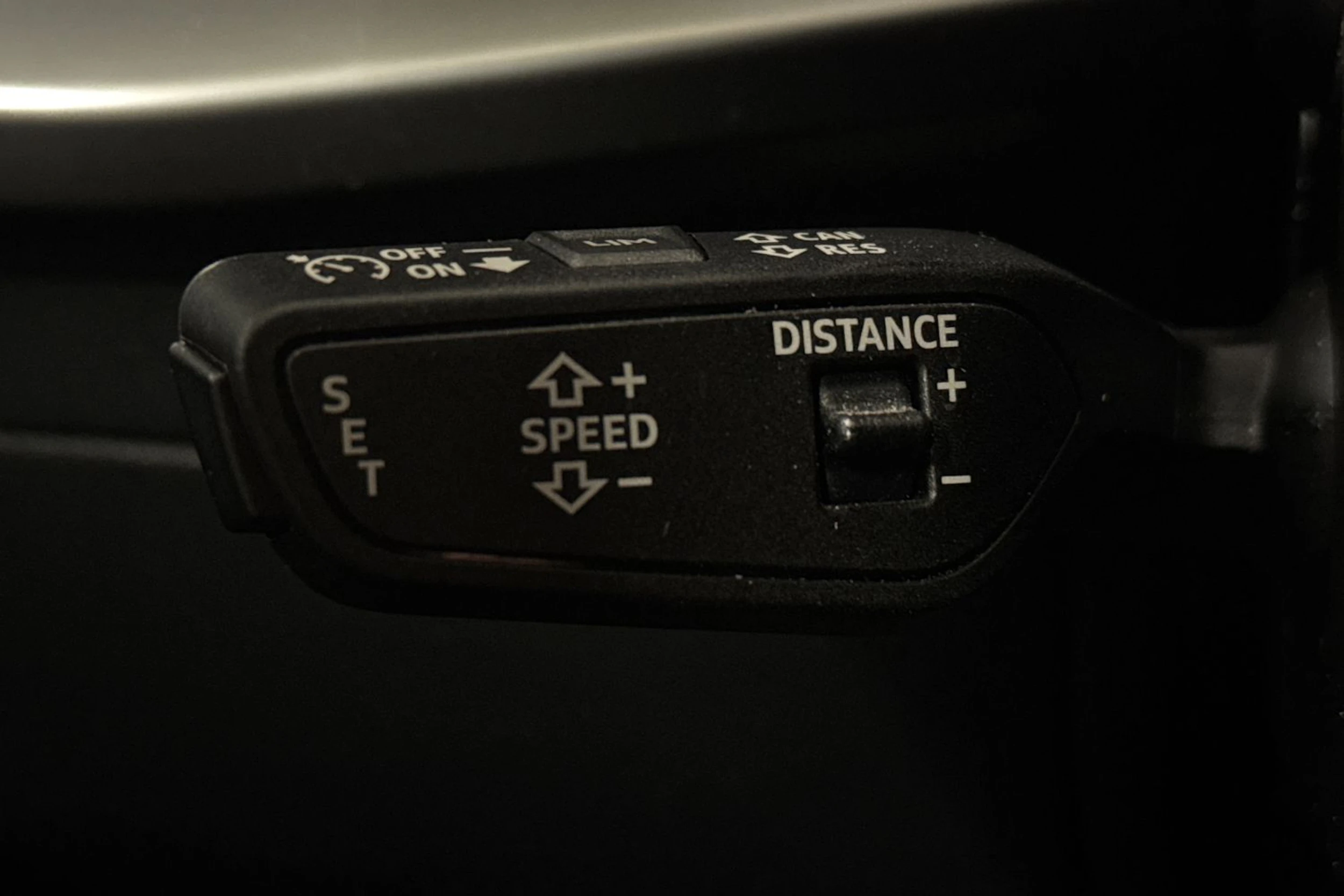 valkoinen Audi A3 2023 kuva 19.