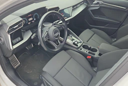 valkoinen Audi A3 2023 kuva 3.
