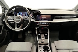 valkoinen Audi A3 2023 kuva 9.