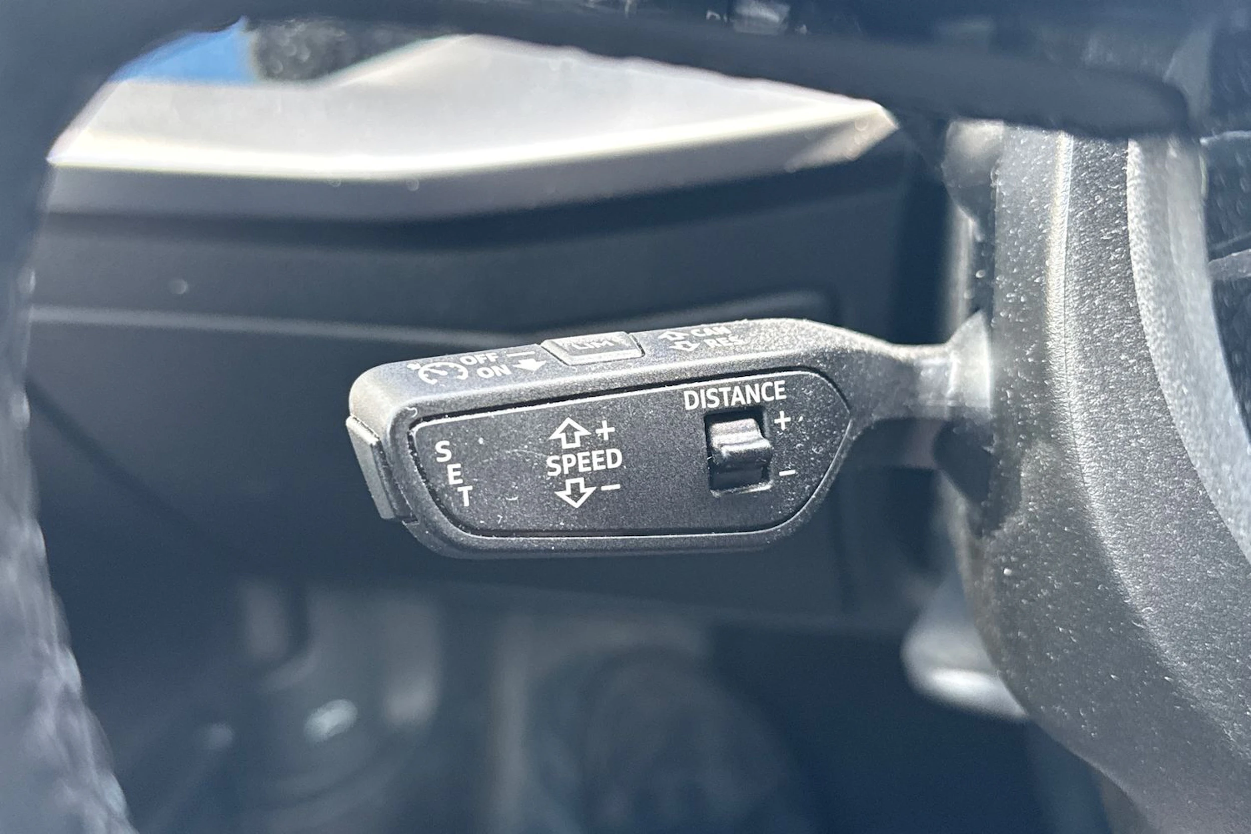 valkoinen Audi A3 2023 kuva 11.