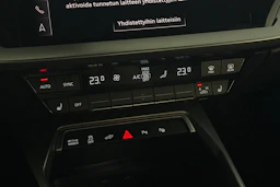 valkoinen Audi A3 2023 kuva 23.