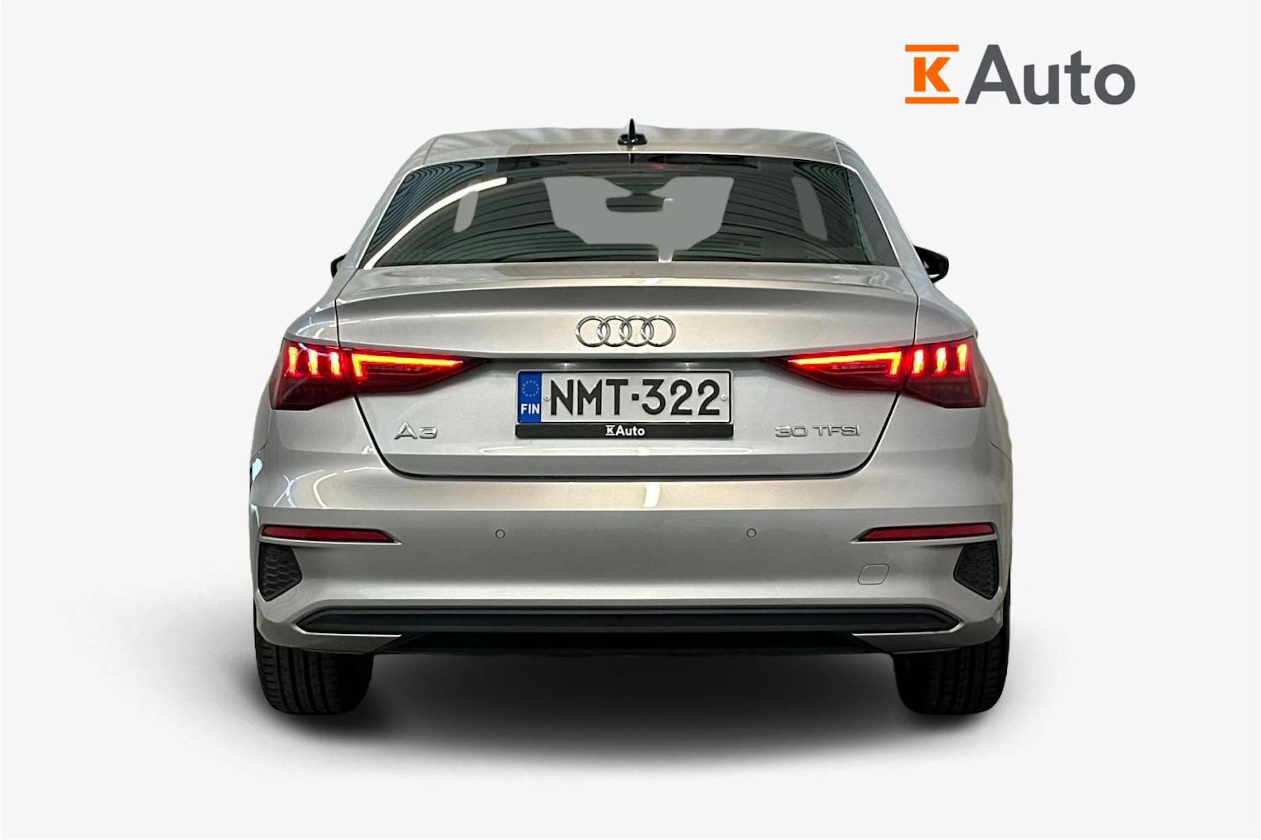 met. harmaa Audi A3 2023 kuva 3.