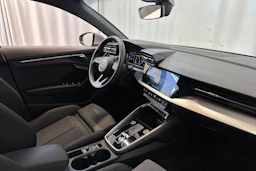 met. harmaa Audi A3 2023 kuva 12.