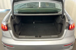 met. harmaa Audi A3 2023 kuva 13.