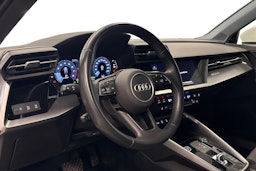 valkoinen Audi A3 2023 kuva 3.