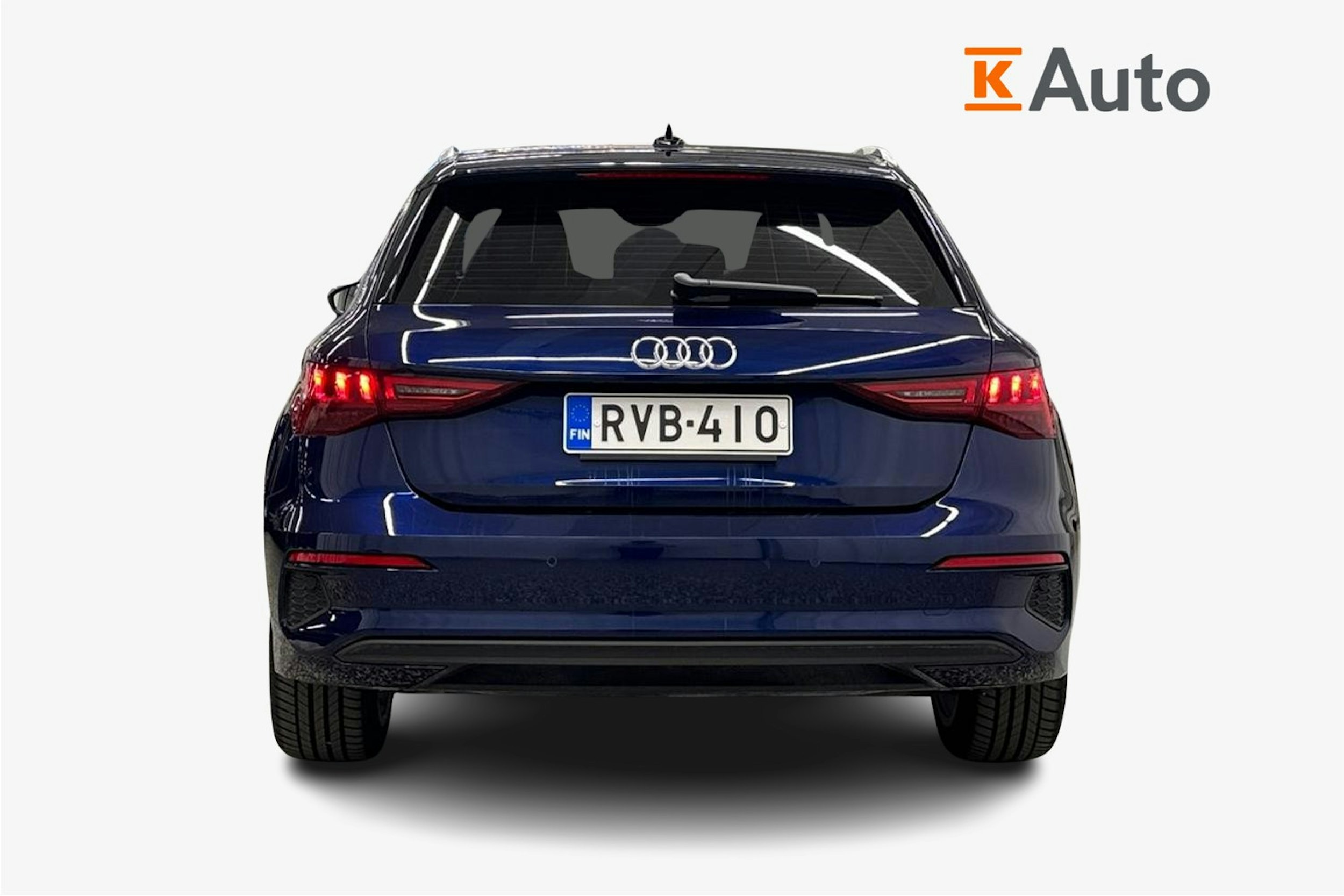sininen Audi A3 2023 kuva 3.