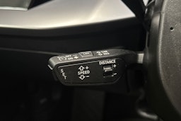 sininen Audi A3 2023 kuva 14.