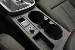 sininen Audi A3 2023 kuva 18.