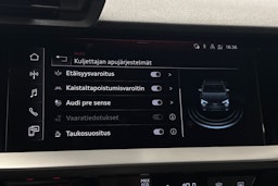sininen Audi A3 2023 kuva 29.