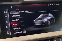 harmaa Audi A3 2023 kuva 17.