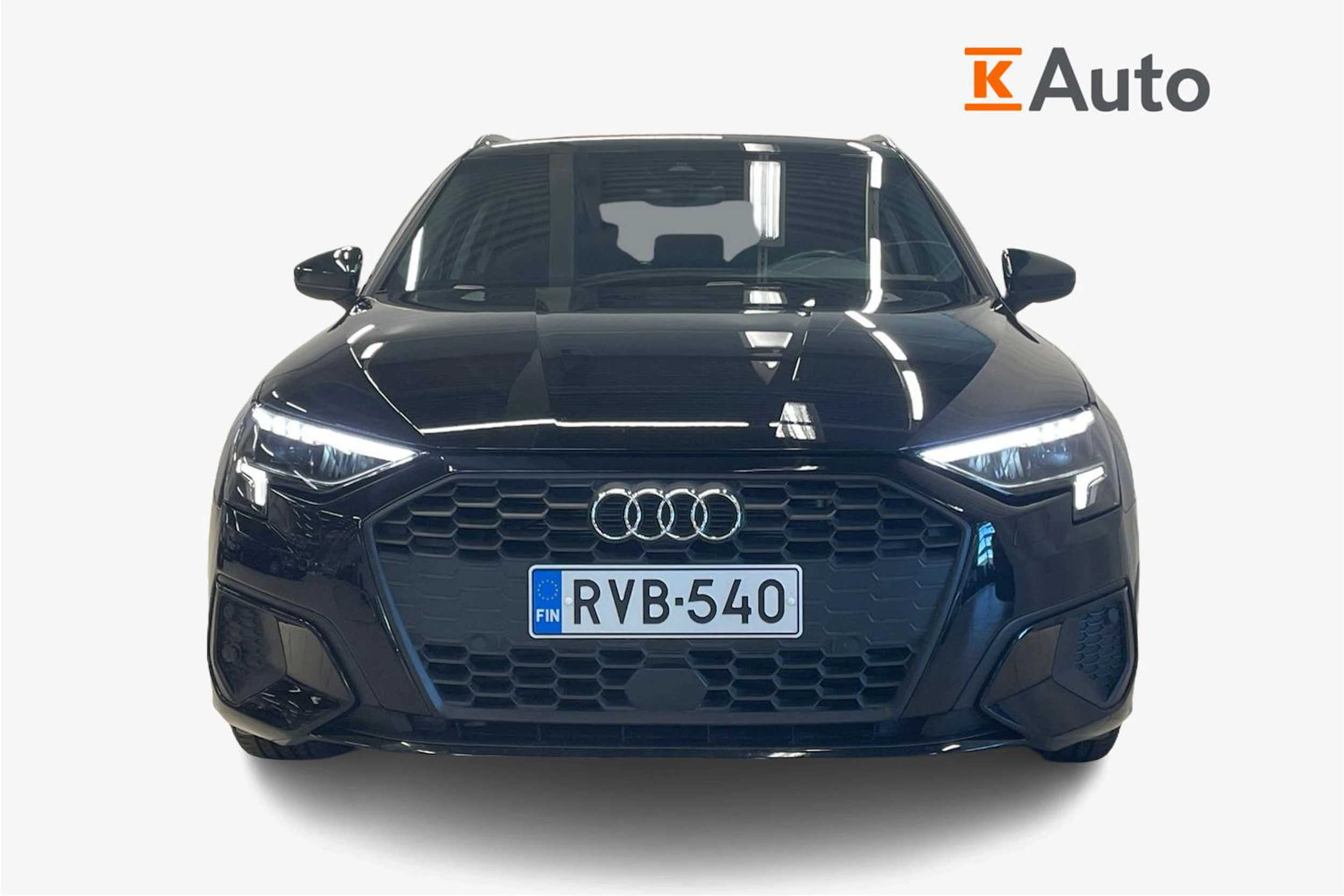 Musta Audi A3 2023 kuva 4.