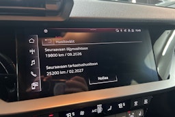 Punainen Audi A3 2023 kuva 25.