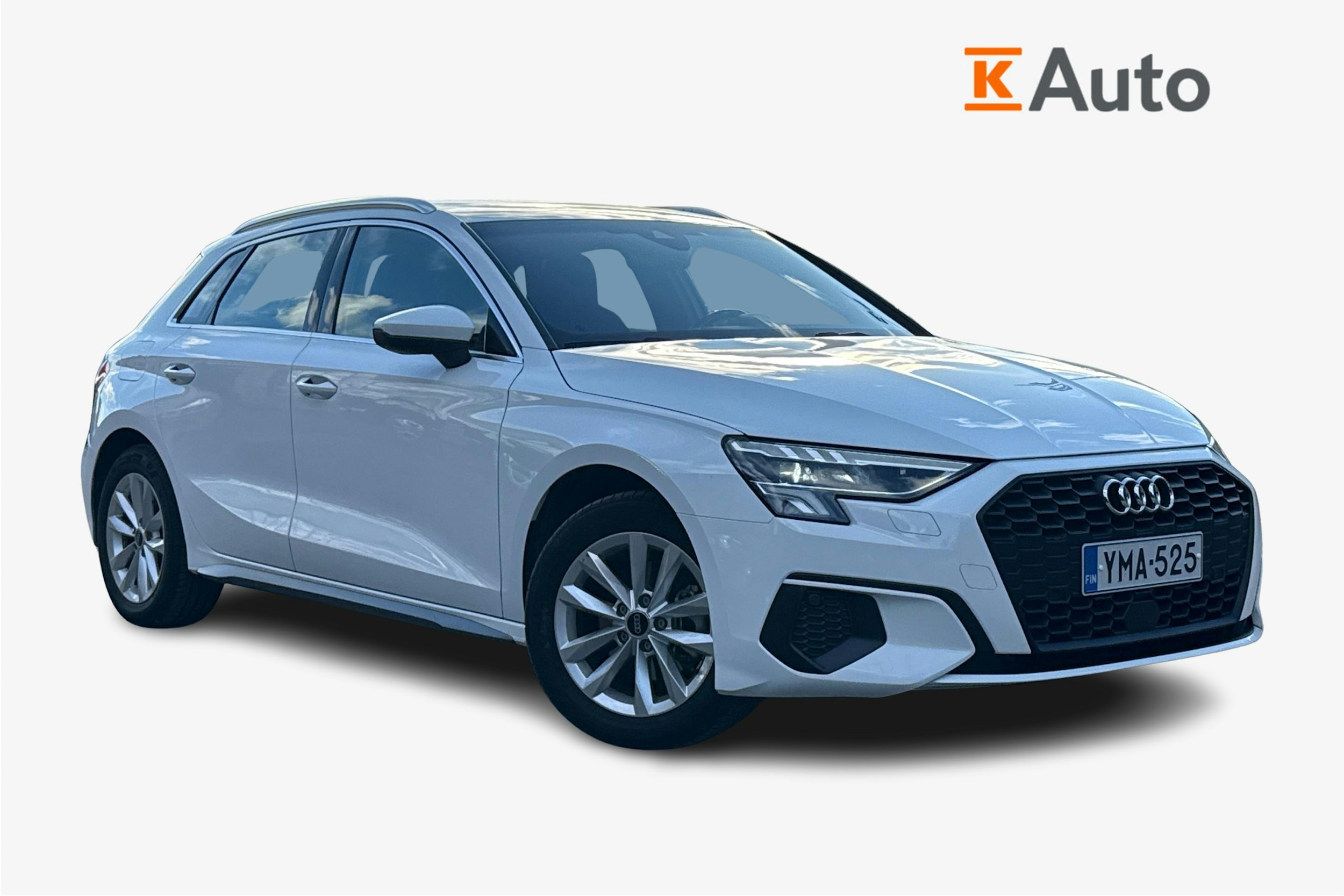 valkoinen Audi A3 2023 kuva 1.