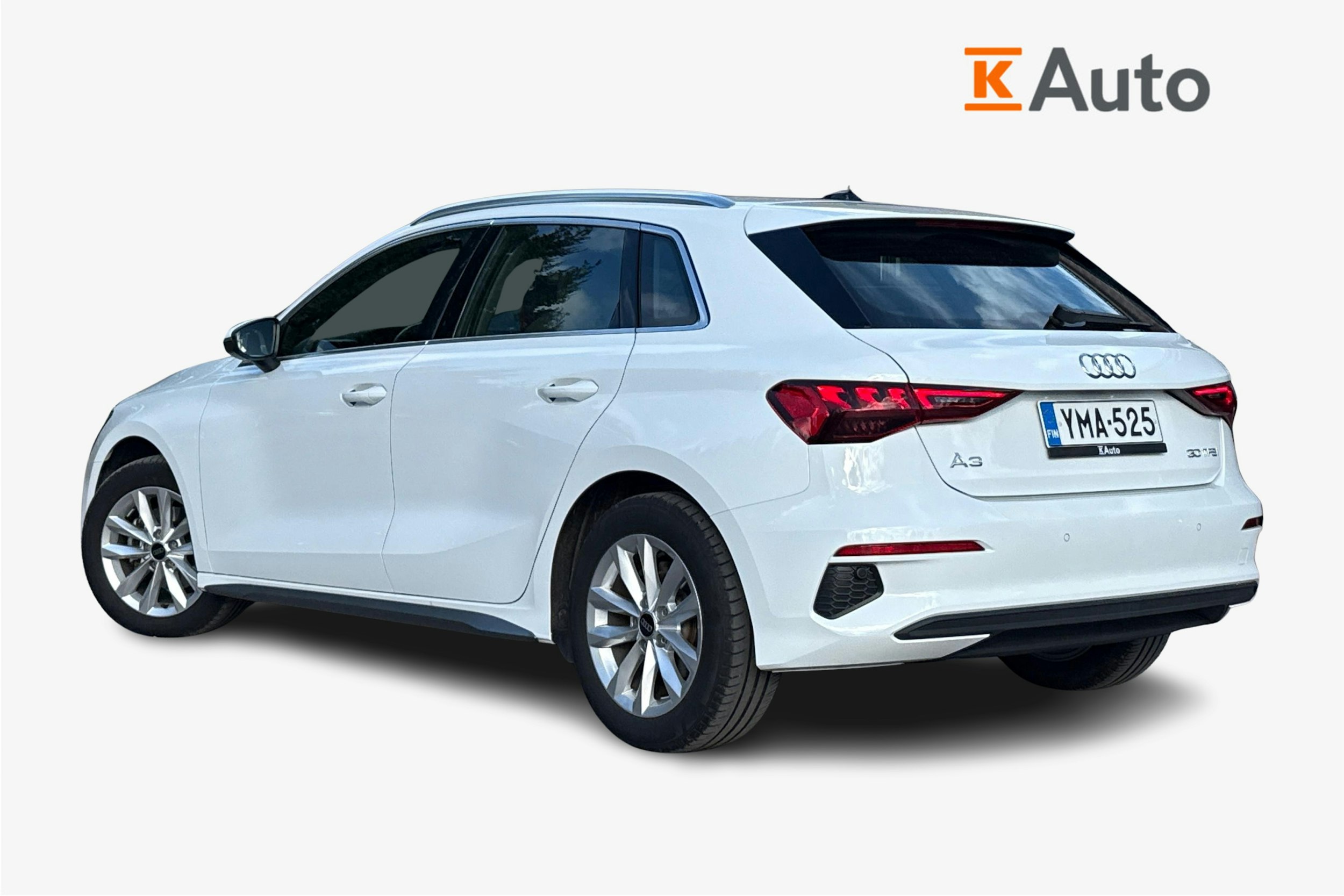 valkoinen Audi A3 2023 kuva 2.