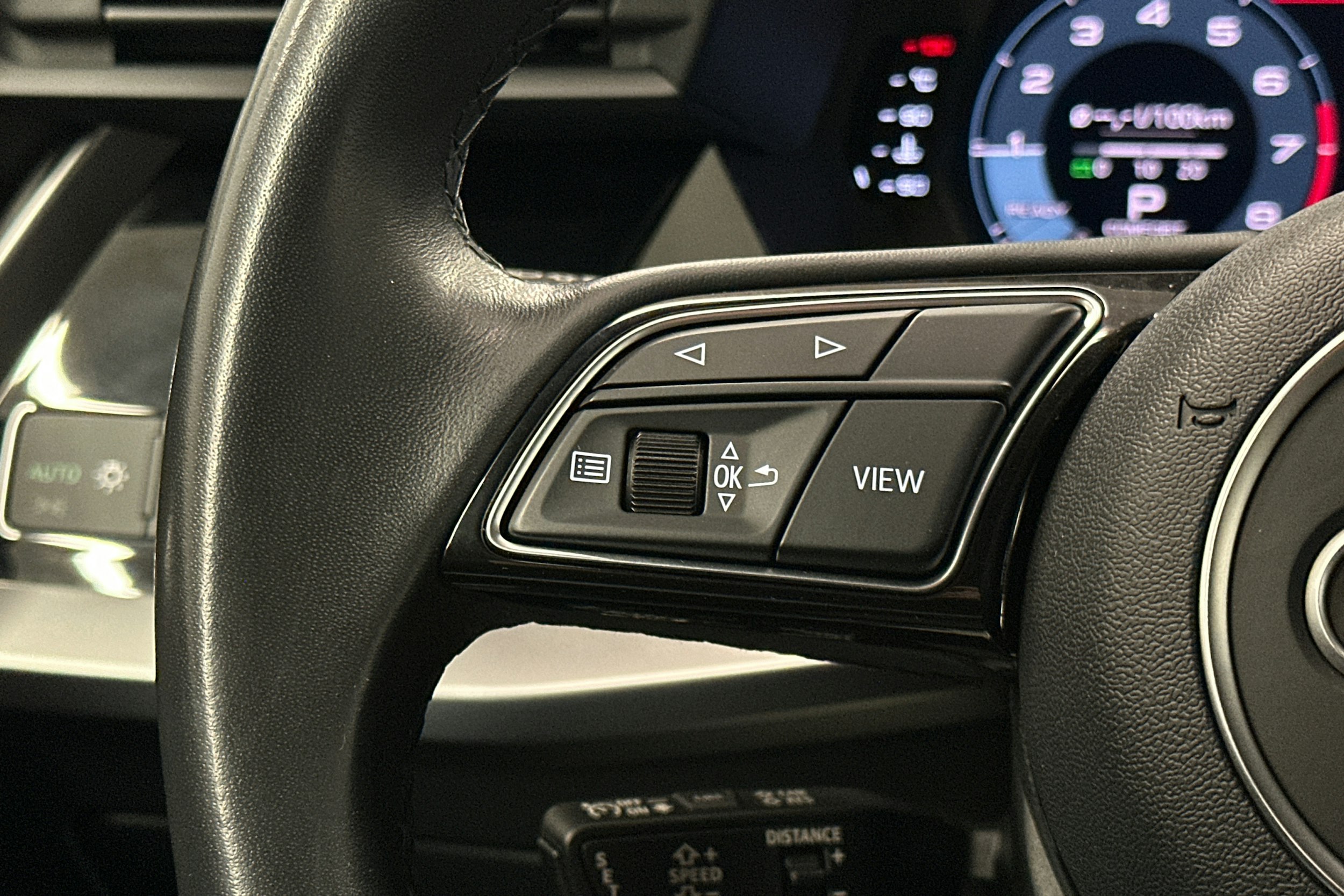 valkoinen Audi A3 2023 kuva 17.